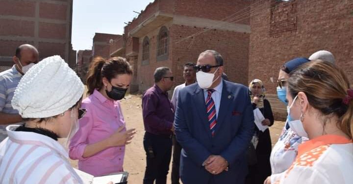 نائب رئيس جامعة حلوان يلتقي نائب محافظ الجيزة لتفعيل المبادرة الرئاسية “حياة كريمة”