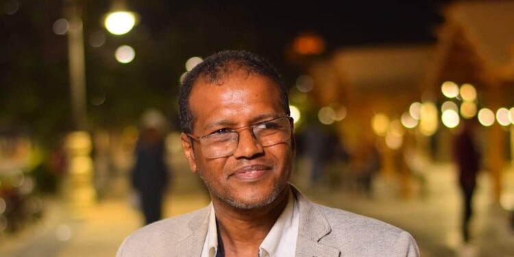 القناعة تصنع السعادة.