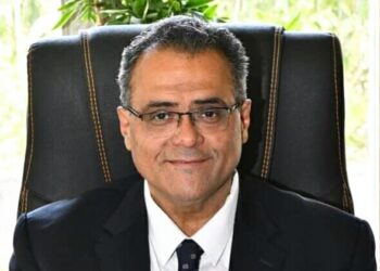 أ.د. عبد الفتاح سعود  مديرا ومحاضرا بالدورة الدولية لجراحات إصلاح تشوهات العمود الفقري