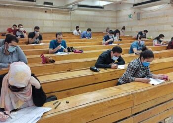  امتحانات صيدلة عين شمس وسط اجراءات احترازية مشددة