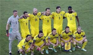 السويد تتصدر مجموعتها في اليورو بفوز على سلوفاكيا بهدف نظيف