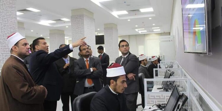 مرصد الأزهر لمكافحة التطرف « يفك شفرات داعش ويحارب دعايتها “