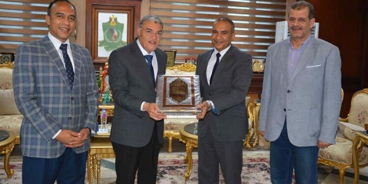 مدينة المنيا لترقيته