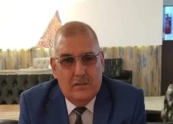 حملة الشهادات وحلم العمل