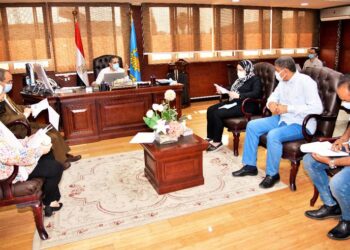 الاجتماع اليومي