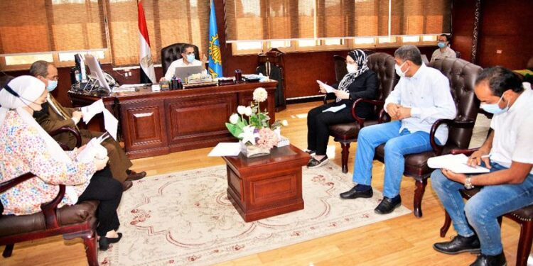 الاجتماع اليومي