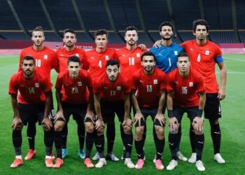 غريب لم يكن سوى غريب