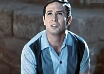 أسطورة الرقص في مجال الفن الشعبى المصرى  الفنان الراحل محمود رضا