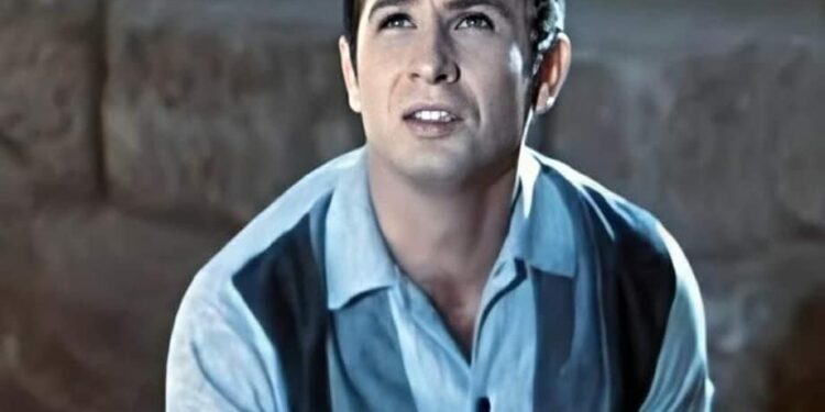 أسطورة الرقص في مجال الفن الشعبى المصرى  الفنان الراحل محمود رضا