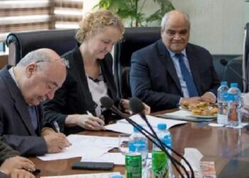 جامعة بدر تحصل على 18 منحة لطلابها من الاتحاد الأوروبى بجامعة كارديف فى بريطانيا..