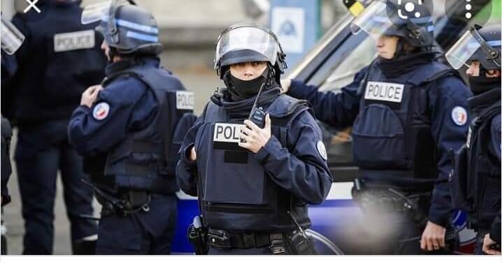 منظمة الحق : تكشف الستار عن إتهام بائعي الأزياء العالمية بجرائم ضد الإنسانية.