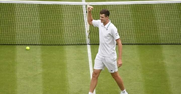 هيبرت هركاتش يطيح بميدفيديف المصنف الثاني على العالم