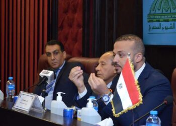 النائب محمد الجارحي يناقش تحديات وفرص الرياضة المصرية فى ندوة مستقبل وطن.