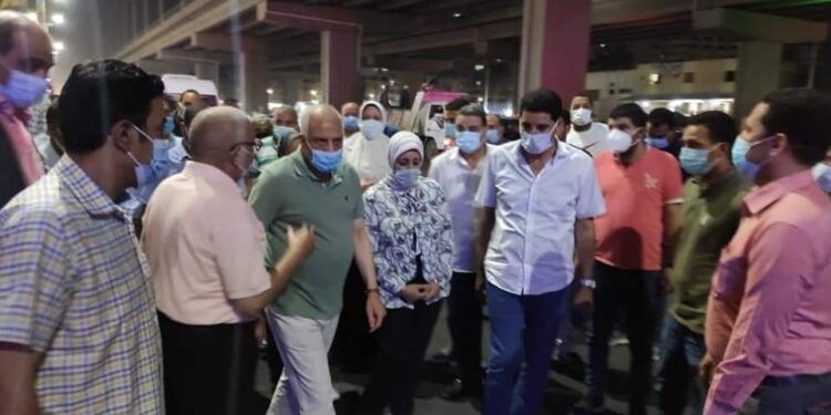 راشد يتفقد موقع انشاء ممشي جديد بالمريوطية وكوبري المشاة