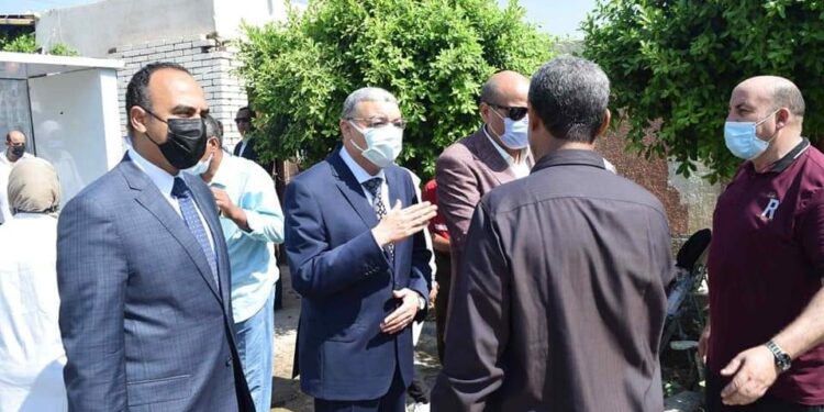 محافظ المنيا: يتابع سير امتحانات الثانوية العامة بعدد من اللجان.