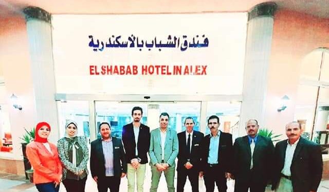 “صبحي” في زيارة ليلية مفاجئة للمدينة الشبابية بالاسكندرية