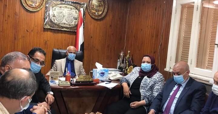 مدير مكافحة العدوي بالوزارة يجتمع بالإدارت الفنية بصحة الغربية