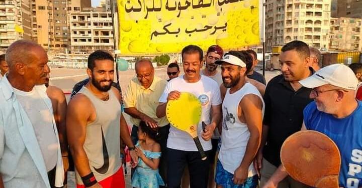 اللواء جمال رشاد يفتتح أول ملعب لرياضة الراكيت بالإسكندرية