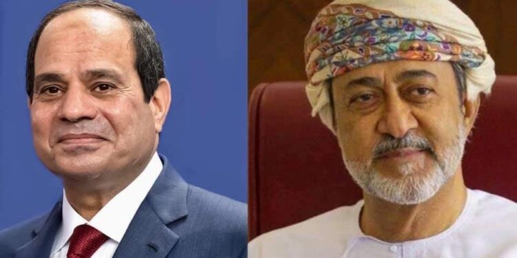 السيسي يتلقى اتصالاً هاتفياً من سلطان عمان