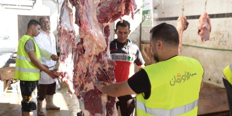 بالصور ... الأورمان تستعد لذبح أضاحيها فى مجزر كفرالشيخ