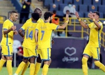 النصر السعودي يفتتح الدوري برباعية في مرمى ضمك