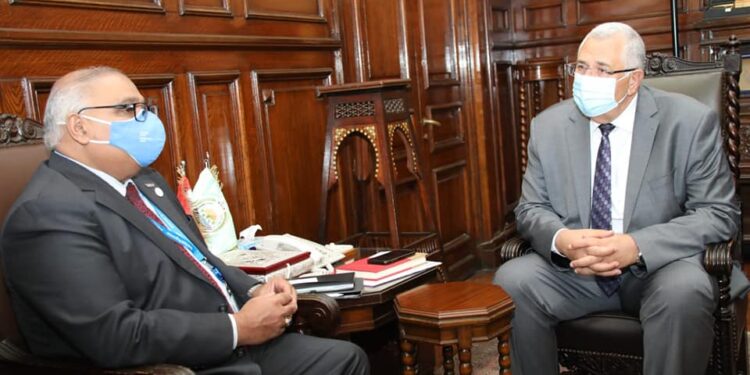 "القصير " يجتمع الممثل المقيم لبرنامج الغذاء العالمى نتائج المشروعات المشتركة الزراعية بين الجانبين