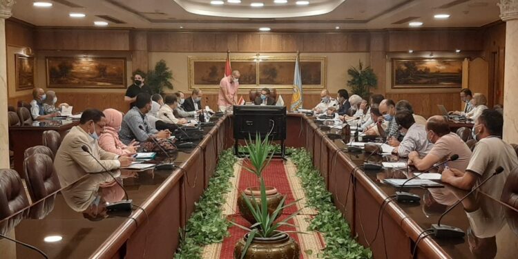 رحمي: ١٢٢٤ طلب لتقنين التعديات على أراضي الدولة بنسبة تصل ١٠٠٪