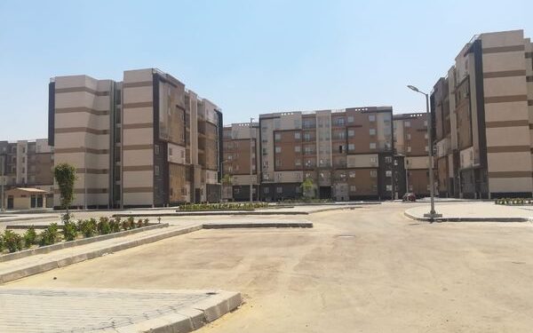 تسليم 720 وحدة