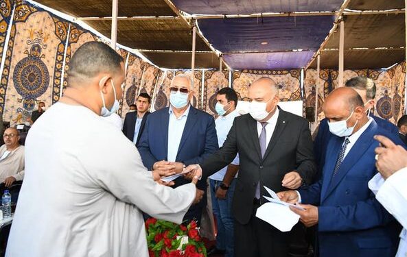 وزير الزراعة و