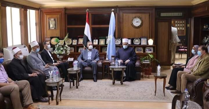 مناقشة عدداً