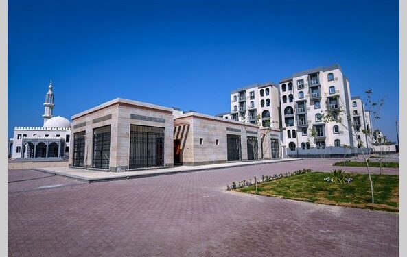 أول مزاد علنى