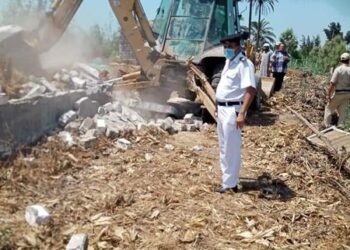 إزالة 23 حالة تعدي