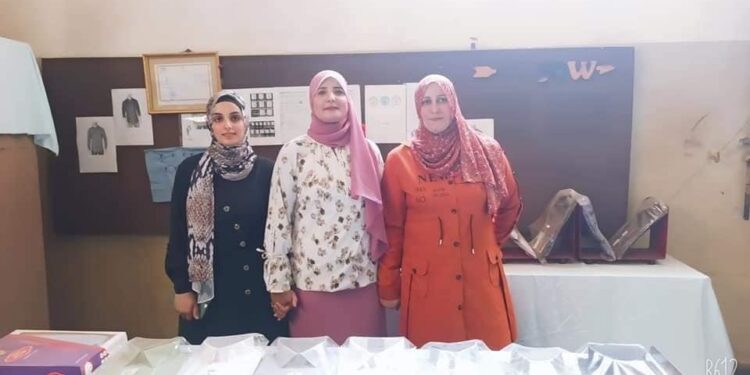 ندوة التغذية السليمه واكتشاف أورام الثدي لعاملات شركة غزل المحله