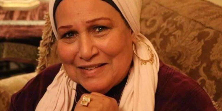 وزيرة الثقافة تنعى الفنانة الكبيرة فتحية طنطاوي.