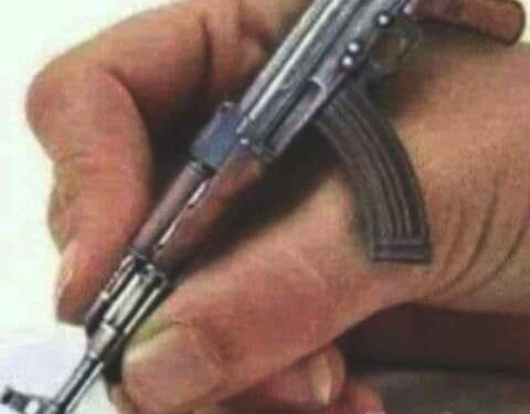 تهمتك الخيانة العظمي.