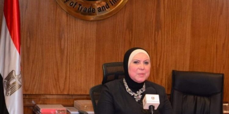 “نيفين جامع ” تعتمد خطة قبول دفعة جديدة بمراكز التدريب المهني بمصلحة الكفاية الإنتاجية.