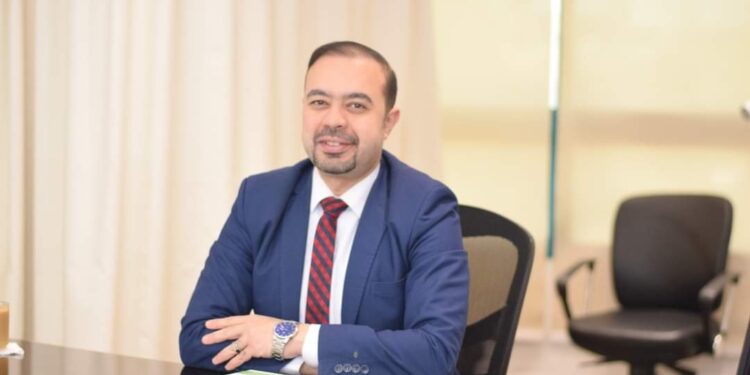 دور المنظار الرحمي في تشخيص التشوهات الخلقية للرحم.