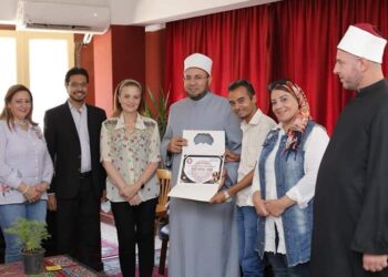 فريق حكاية وطن يقدم التهنئة لفضيلة الشيخ إبراهيم الجمل