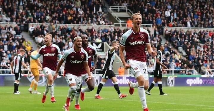 وست هام يونايتد يهزم نيوكاسل يونايتد برباعية في افتتاحية الدوري الإنجليزي