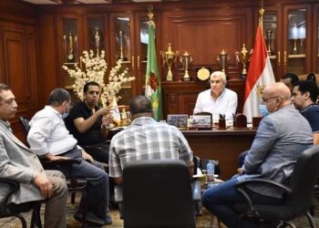 مياه المنيا تناقش خطط إنجاز أعمال تنفيذ المبادرة الرئاسية “حياه كريمة”.