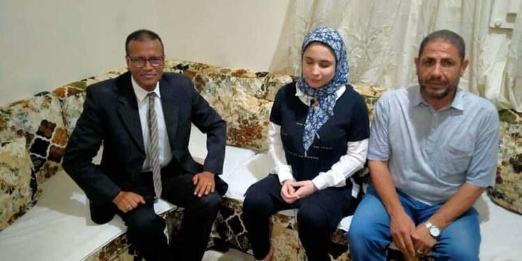 حوار مع الحاصلة علي المركز الرابع علي مستوي الجمهورية في الثانوي الأزهرية.