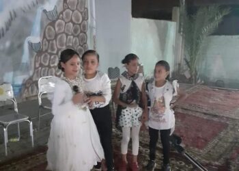 استمرار عروض المسرح المتنقل بقنا