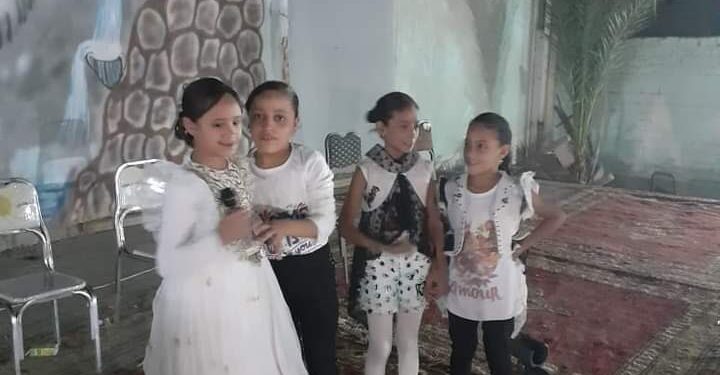 استمرار عروض المسرح المتنقل بقنا