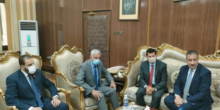 “الدكتور أشرف صبحى “يطمئن علي الحالة الصحية لمصابي فريق كرة سرعة مركز شباب دسوق.