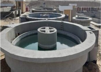 الجزار يستمر فى تنفيذ مشروعات البنية التحتية لجذب مزيد من الاستثمار.