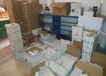 حملات على سوق الدواء وأماكن تخزبن الأدوية والمستلزمات.