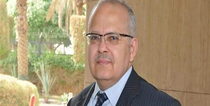 رئيس جامعة القاهرة يعلن 90 منحة مجانية كاملة لأوائل الثانوية العامة.