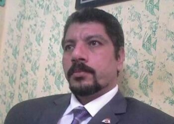 الفارق بين مكانة المعلم المصرى ومكانته فى الدول الأخرى.