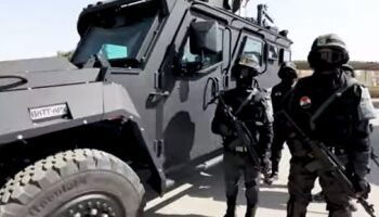  ضبط 62 قطعة آثار داخل سيارة ببورسعيد