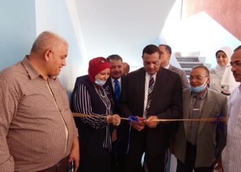 محافظ البحيرة يفتتح مدرسة رشيد التجارية المشتركة بتكلفة 7 مليون و300 الف جنيه